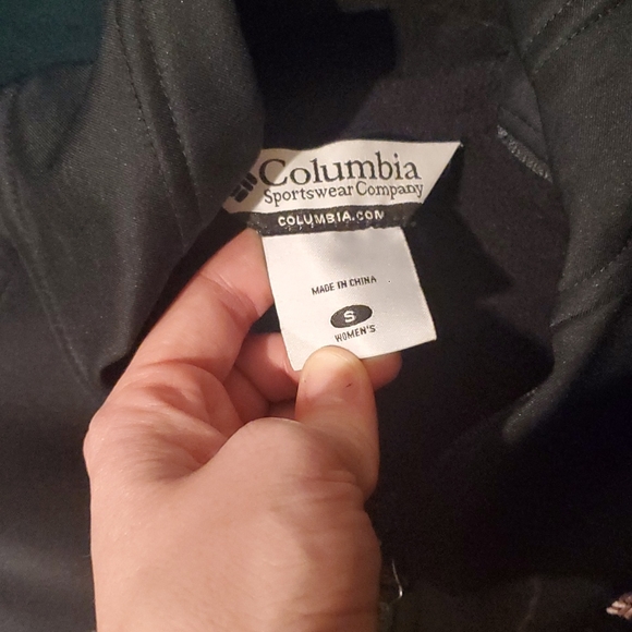 Columbia Omni-shield Breast Cancer zip up - Picture 4 of 4